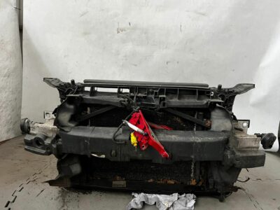 KOMPLETNY PAS PRZEDNI AUDI A3 8V 1.2B CYVB 110 KM
