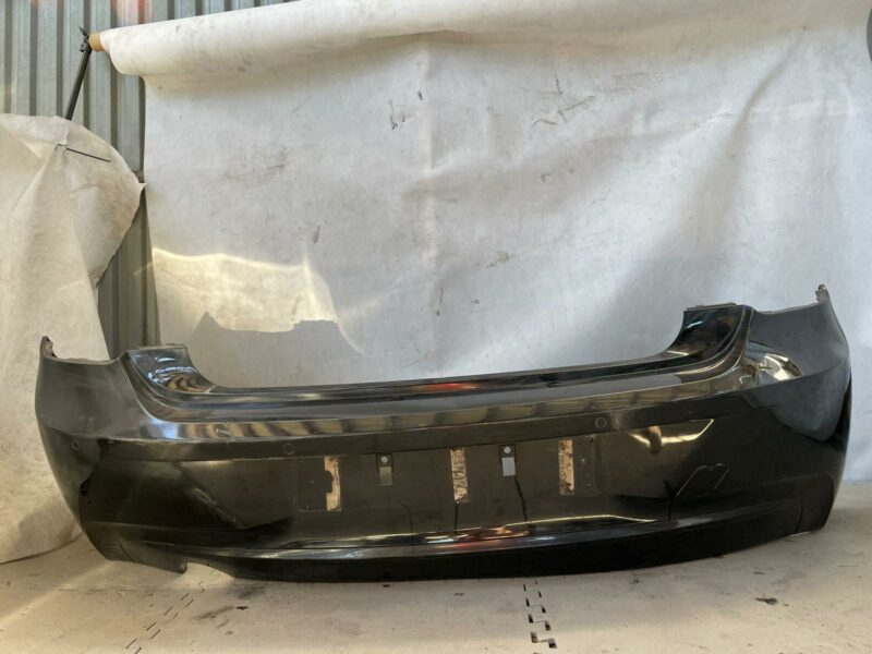 ZDERZAK TYLNY BMW Serii 1 F20 / F21 668