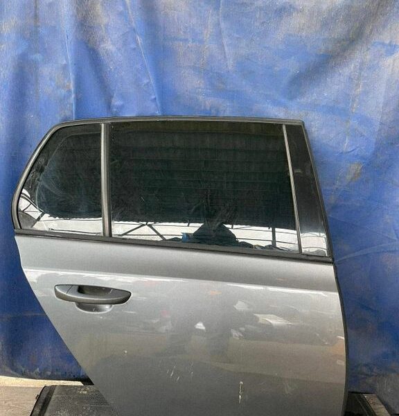 Drzwi przednie Volkswagen Golf VI 5K4833056 2008-2013