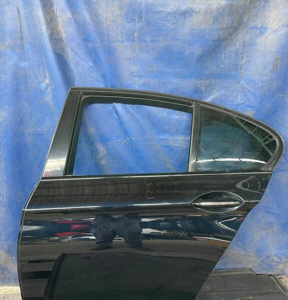 Drzwi tylne prawe BMW 5 F10 F11 41007204500 2009-2016