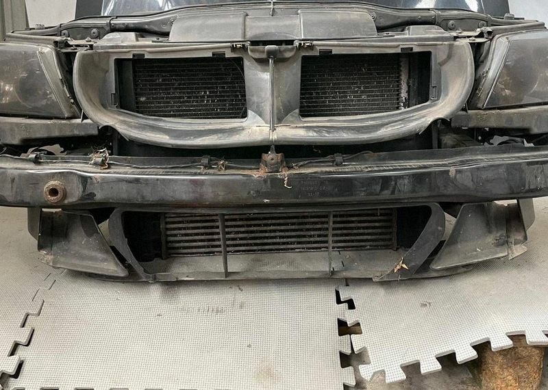 Pas przedni BMW 3 E90 E91 51647136793 2005-2012