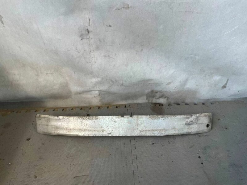 Wzmocnienie zderzaka przedniego (belka) Opel Corsa D 13188040 2006-2014