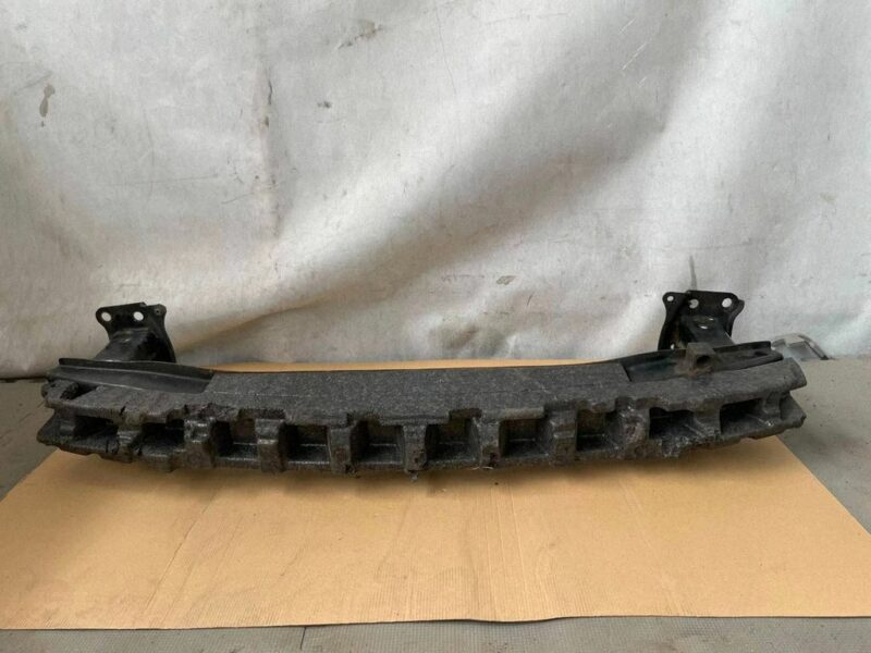 Wzmocnienie zderzaka przedniego (belka) Volkswagen Golf V 2003-2009