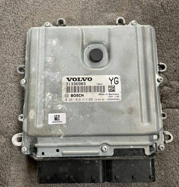 Sterownik silnika Volvo V40 31336983 2012-2019