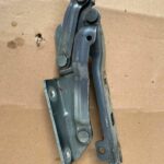 Zawiasy maski Volkswagen Golf V 1K0823302 2003-2009