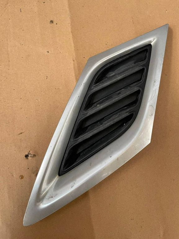 Atrapa chłodnicy (grill) lewa Saab 9-3 Ver2 12765502 2003-2007