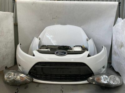 Przód kompletny Ford Fiesta 1550269 2009-2012 FROZEN