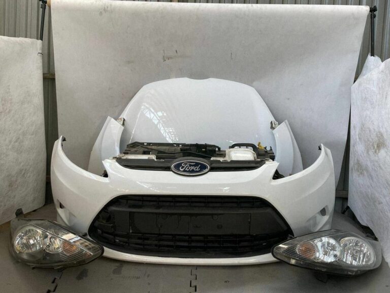 Przód kompletny Ford Fiesta 1550269 2009-2012 FROZEN