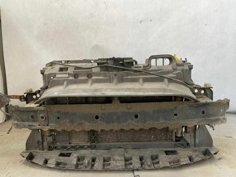 Pas przedni Ford Fiesta 1792370 2009-2012