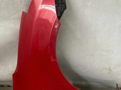 Błotnik prawy Suzuki Swift II 5761163J01 2010-2016