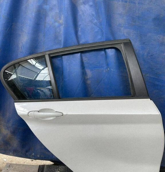 Drzwi tylne lewe BMW 1 F20 F21 41527284515 2011-2019