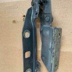 Zawiasy maski Volkswagen Golf V 1K0823302 2003-2009