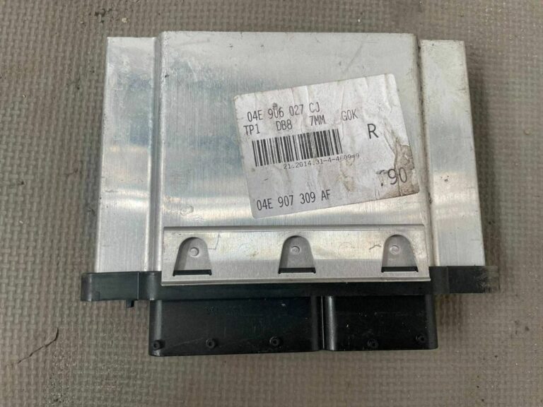 Sterownik silnika Audi A3 S3 8V 04E907309AF 2013-2019