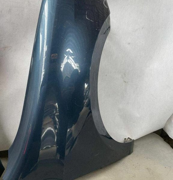 Błotnik prawy Volkswagen Golf VI LD5Q 2008-2013