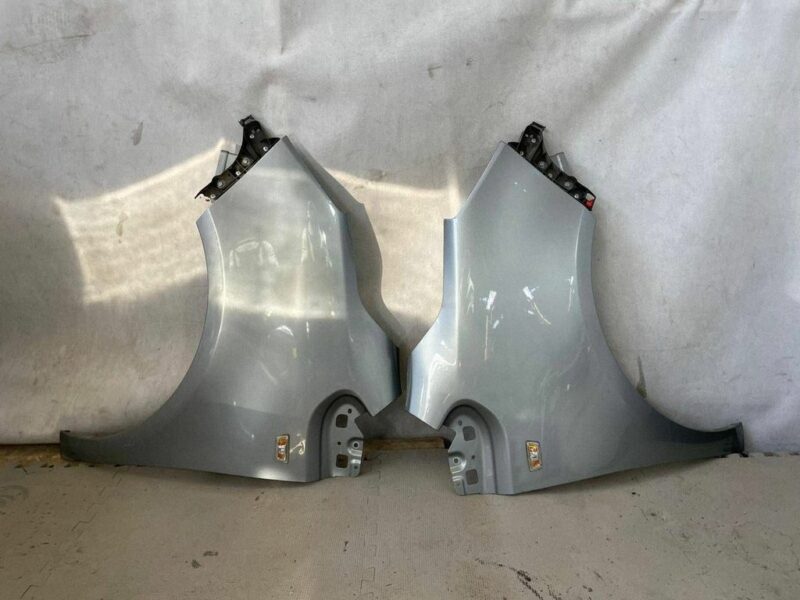 Błotnik komplet L+P Opel Meriva B 13269781 2010-2016 GAN