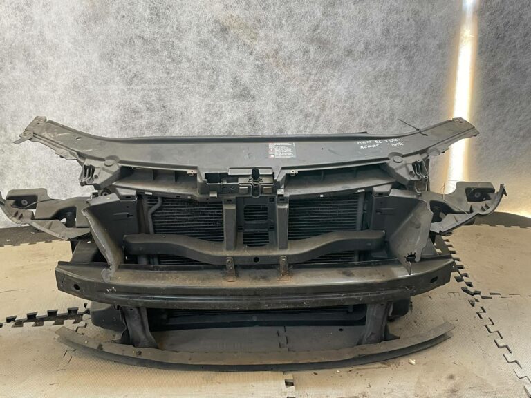Pas przedni Volkswagen Passat B6 2.0 TDI automat 2005-2010 3C0805588