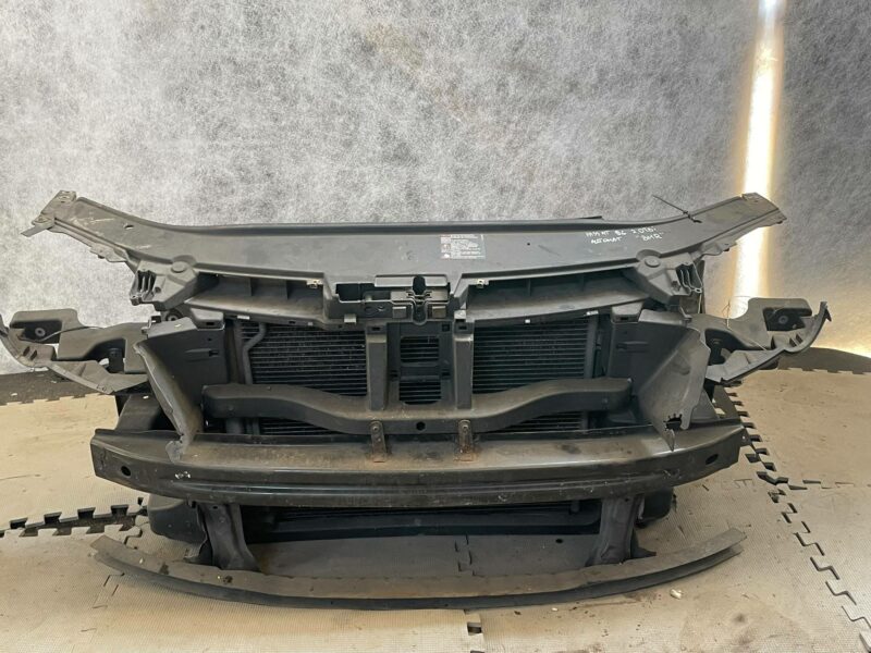 Pas przedni Volkswagen Passat B6 2.0 TDI automat 2005-2010 3C0805588