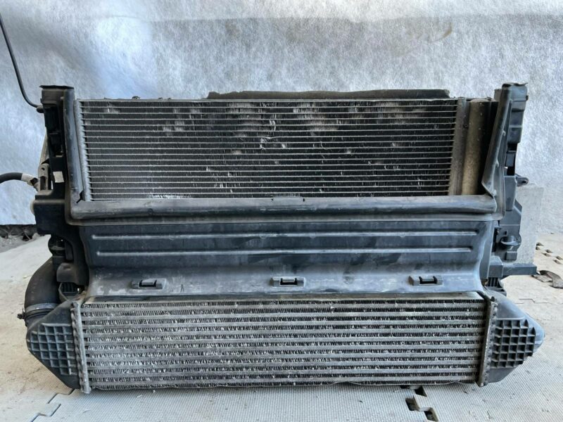 Komplet chłodnic Volvo V40 31368877 2012-2019
