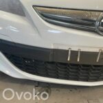 Zderzak przedni Opel Astra J GTC 2010-2015