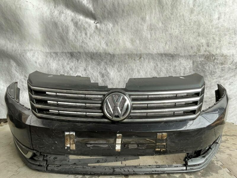 Zderzak przedni Volkswagen Passat B7 3AA807217 2011-2014