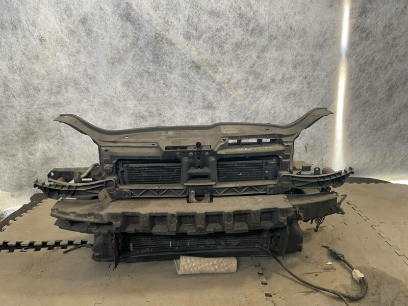 Pas przedni Volkswagen Golf V 2.0 TDI BKD automat 2003-2009 1K0805588
