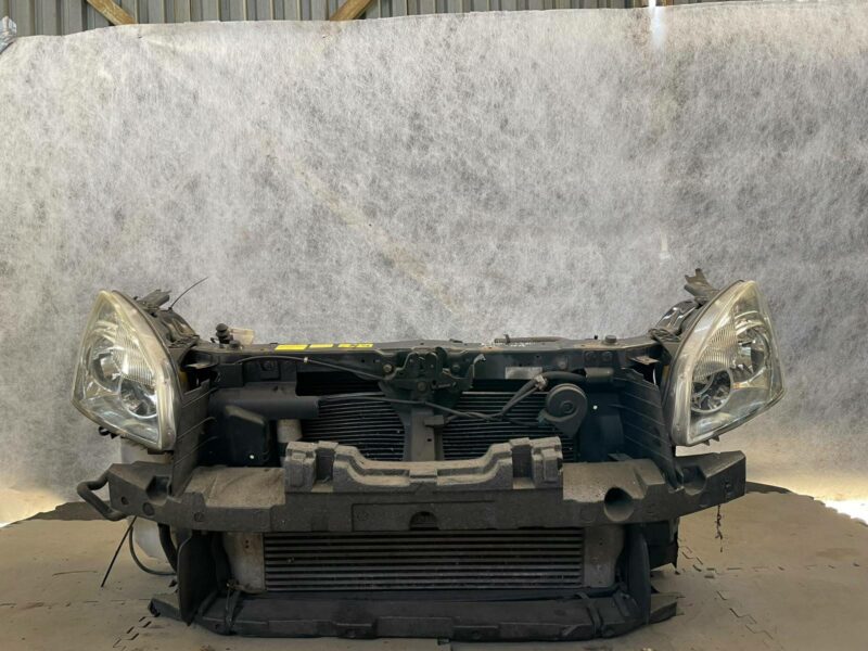 Pas przedni Nissan Qashqai 1.6 DCI K9K manual 2006-2010 62500JD000